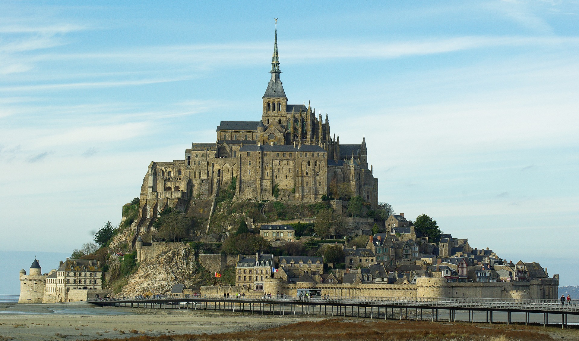 Le Mont St Michel attire le monde entier