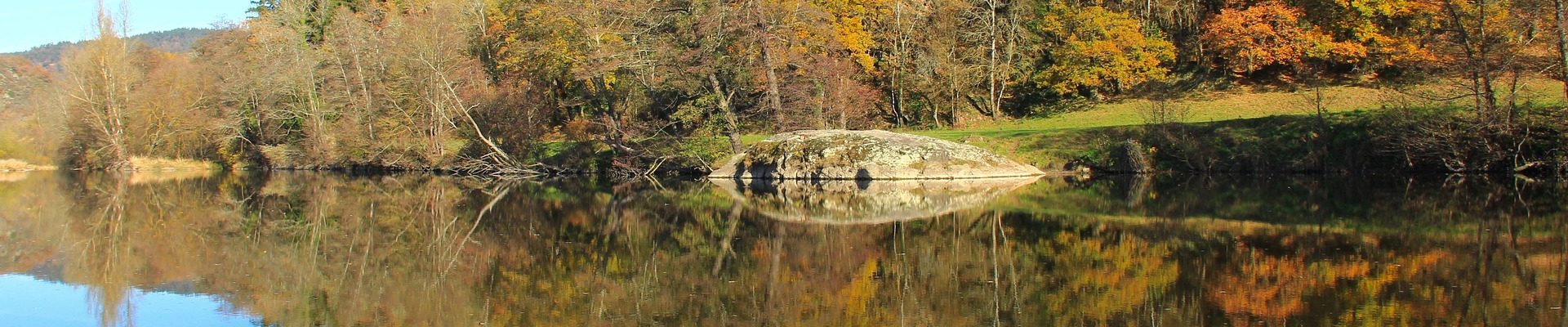 Château perché sur une colline dans la vallée de la Loire